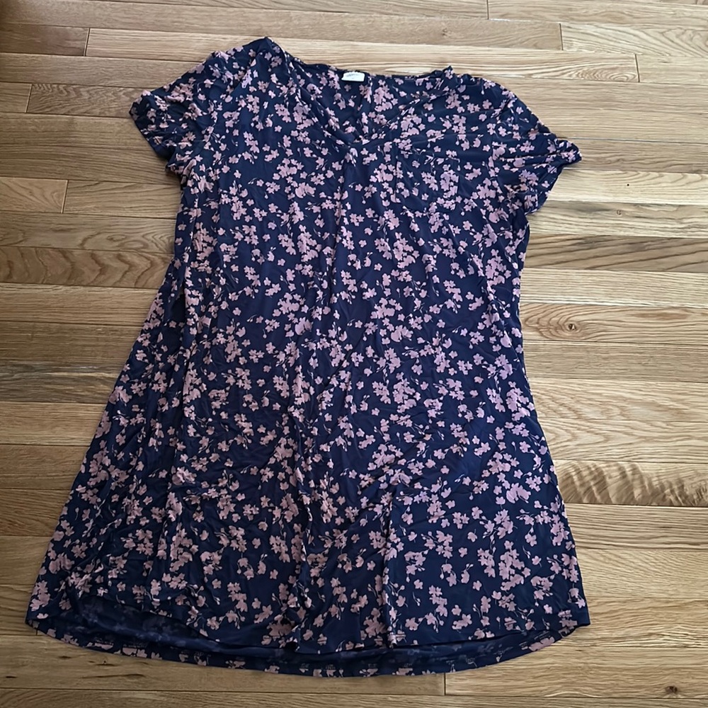 Blue with pink flowers Some cool nights sleepshirt. Size is XL